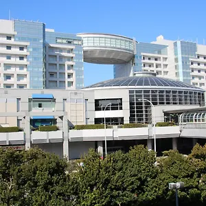 Nikko Kansai Airport - 3 Mins Walk To The Airport **** Идзумисано